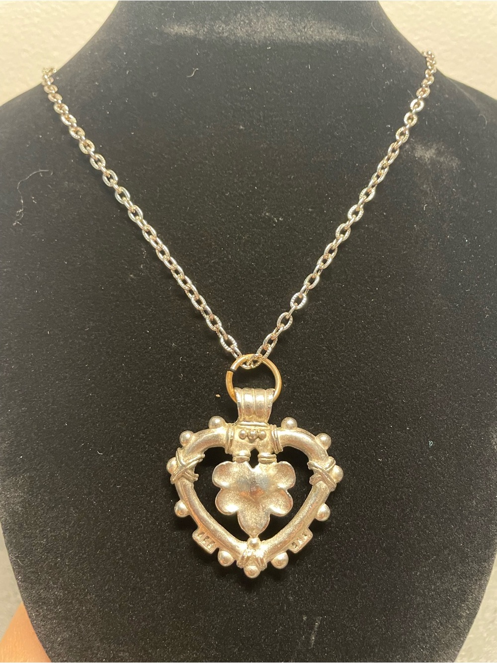 Heart & Clover Silver-Tone Pendant Necklace - Silver